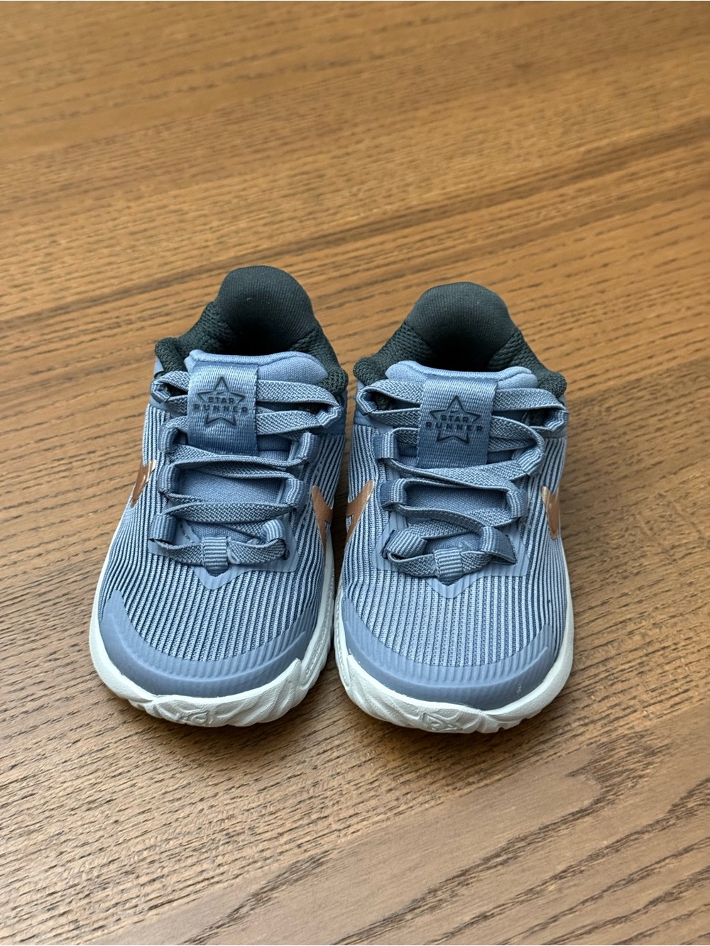Nike Star Runner 4
Ashen Slate Armory Navy Pure